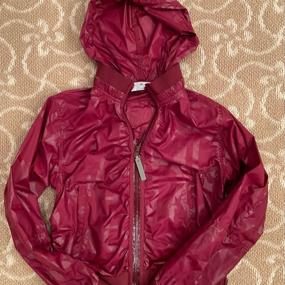 ADIDAS BY STELLA MCCARTNEY 
BURGUNY LOGO NYLON ZIP UP HOODIE SIZE XS